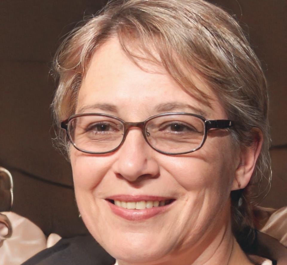 Portrait of Renata Kwiatkowska, lead instructor